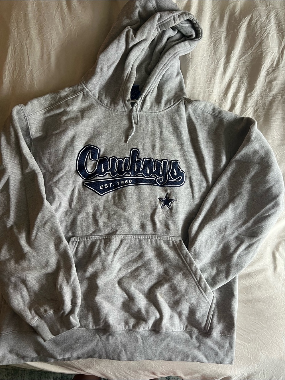 Vintage Dallas Cowboys Gray Pullover Hoodie - Classic Team Script